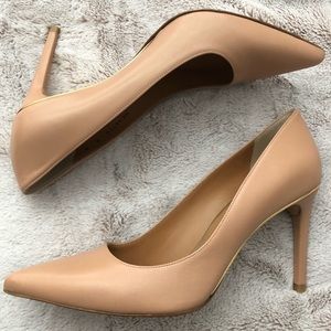 Stuart Weitzman Tally pumps